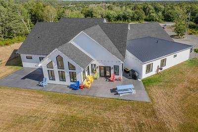 377 Shieling Drive — photo 4