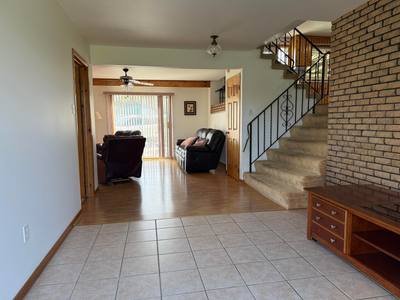 947 Pleasant Valley Rd — photo 3