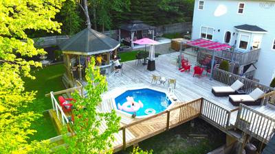 38 Trevor Avenue — photo 2