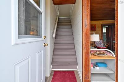 50 Riverview Drive — photo 3