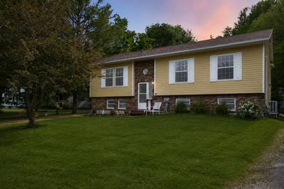 11 Robinson Drive — photo 2
