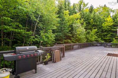 54 Tina Court — photo 8