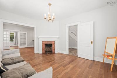 1684 Walnut Street — photo 4