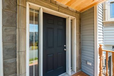 198 Nadia Drive — photo 3