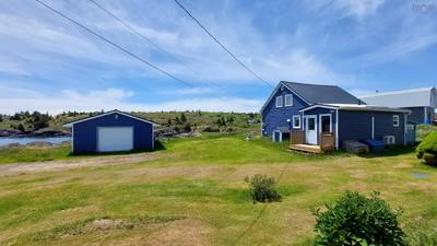 84 Highway 206 — photo 2