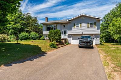 53 Geiger Drive — photo 2