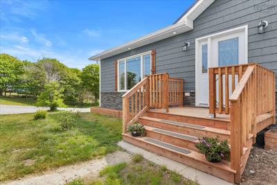 901 Port Latour Road — photo 5
