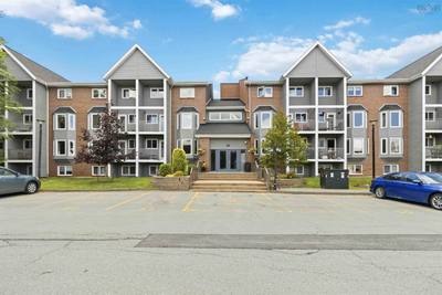 15 Knightsridge Drive #303 — photo 3