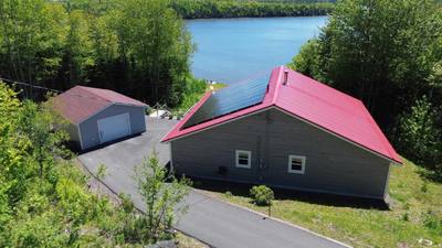 33 Dorothy Robinson Drive — photo 3