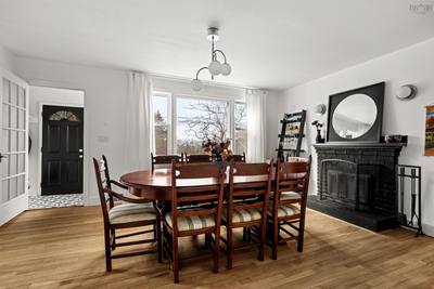 3 Scotsburn Avenue — photo 8