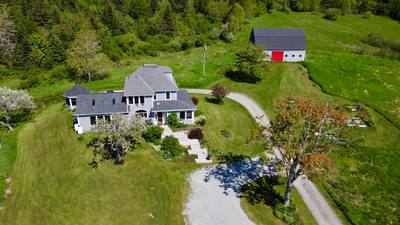 450 Hillsdale Road — photo 8