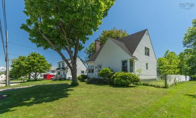 61 Forest Street — photo 4
