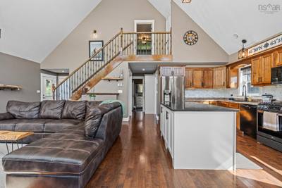 2565 Camden Road — photo 8