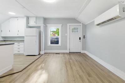 59 Pleasant Street — photo 4
