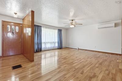 21 Hillcrest Lane — photo 4