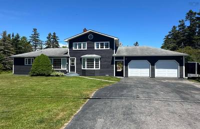 643 Stoney Island Road — photo 3