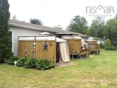 2 Marcia Lane — photo 3