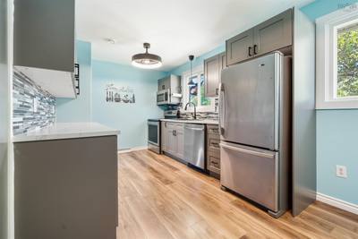 125 Oxford Street — photo 4