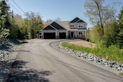 1290 Mccabe Lake Drive — photo 3