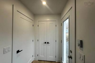 33 Mcintosh Street #A — photo 3