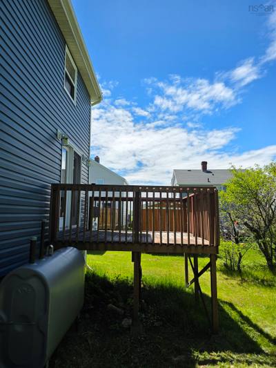 73 Taylor Street — photo 4