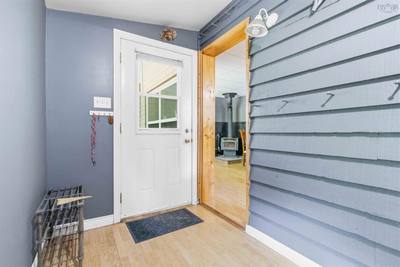 138 Falkenham Road — photo 4