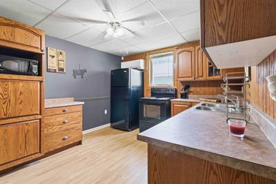 138 Falkenham Road — photo 8