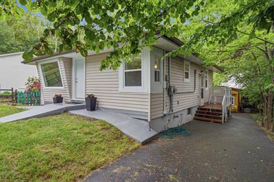 12 Nelson Avenue — photo 3