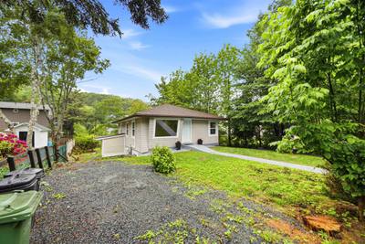 12 Nelson Avenue — photo 4