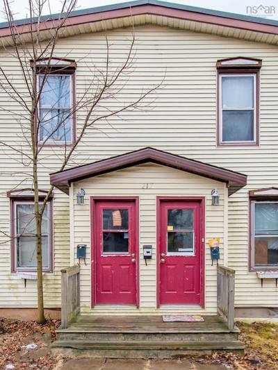 217 Windmill Road — photo 3