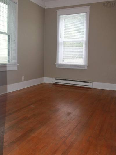 217 Windmill Road — photo 4