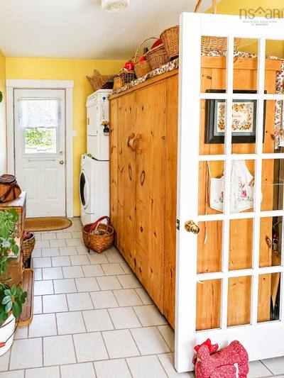1709 Crisp Road — photo 3