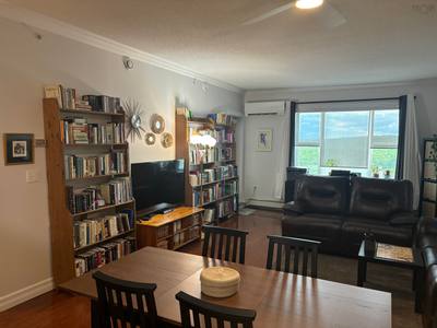 Home in Clayton Park — photo 8