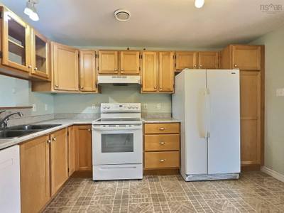 10216 Highway 209 — photo 4