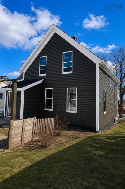 55 View Street — photo 3