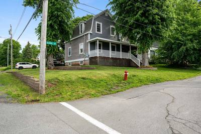 40 School Street — photo 3