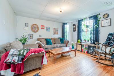 128 River Street — photo 3
