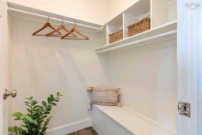 18 Larkview Terrace — photo 3