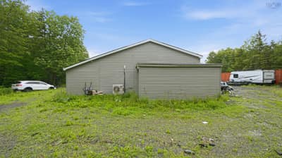 1040 Myra Road — photo 3