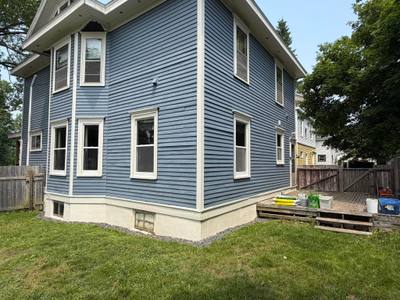 470 Pleasant Street — photo 4