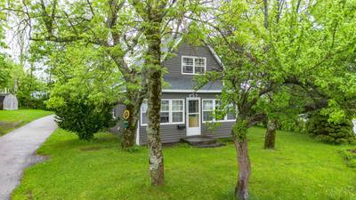437 Cabot Street — photo 2