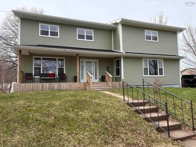 1568 North Main Street — photo 3