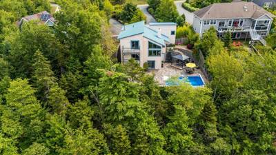 49 Fairway Grove — photo 4