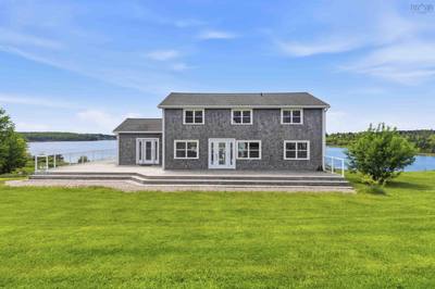 1580 Second Peninsula Road — photo 2