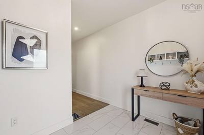 46 Elizabeth Doane Drive — photo 4