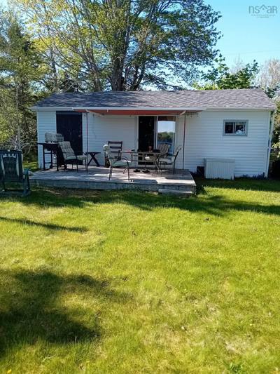1733 Waterloo Road — photo 4