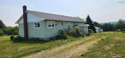 31 Parker Mountain Road — photo 2