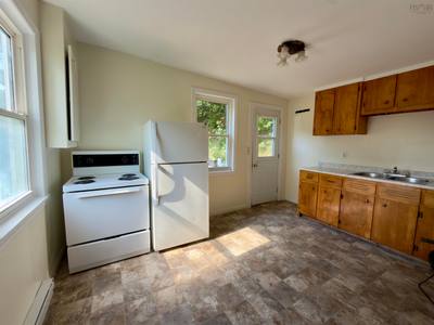 13 Chester Avenue — photo 3