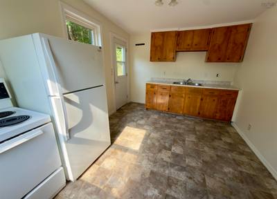 13 Chester Avenue — photo 4