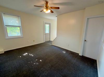 13 Chester Avenue — photo 5